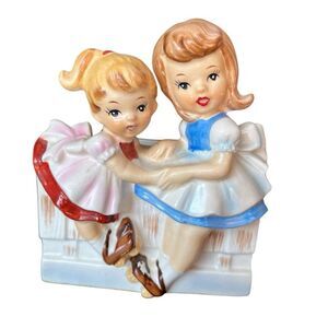 Replo Planter Girls Roller Skates 1950s Japan Rare A-1754 Kitschy